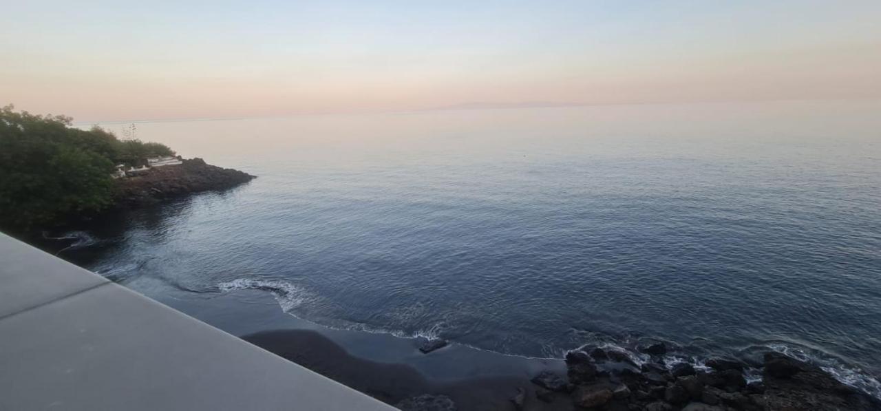 Seaview Apartment, Playa Chica, Las Gaviotas, Apartamento 311 Санта-Крус-де-Тенерифе Экстерьер фото
