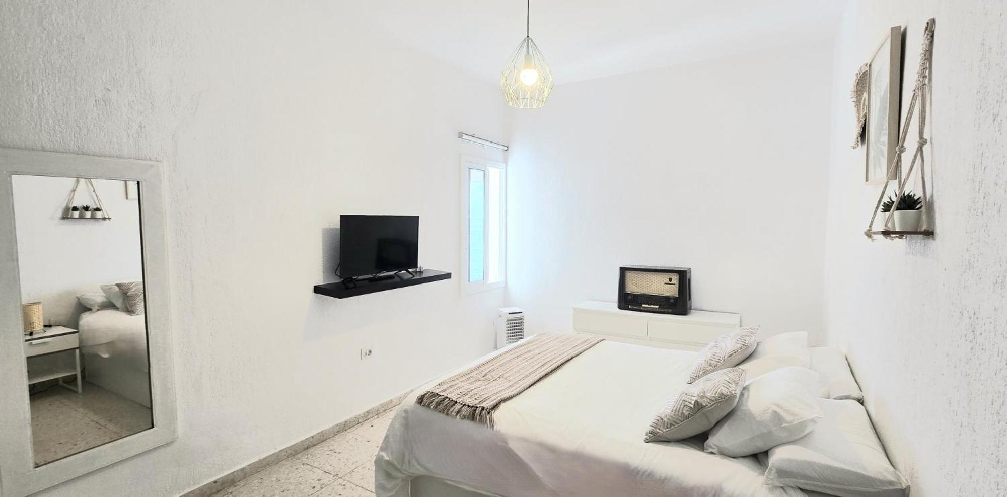 Seaview Apartment, Playa Chica, Las Gaviotas, Apartamento 311 Санта-Крус-де-Тенерифе Экстерьер фото